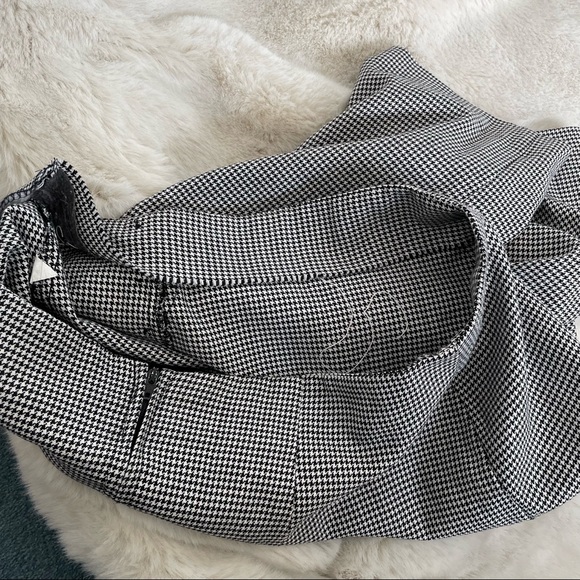 VTG Button Decor Houndstooth Skirt - Picture 13 of 14